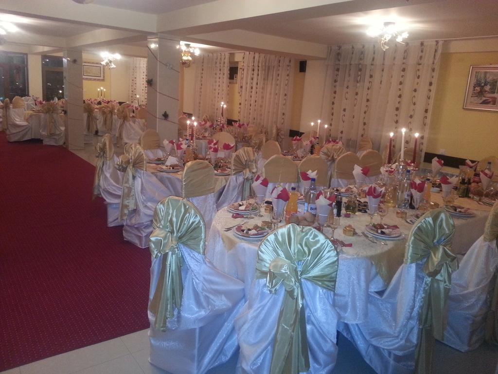 Pensiunea Cristal Tulcea Extérieur photo