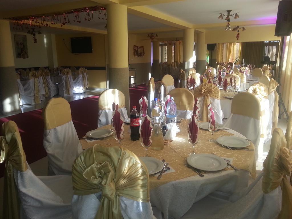 Pensiunea Cristal Tulcea Extérieur photo