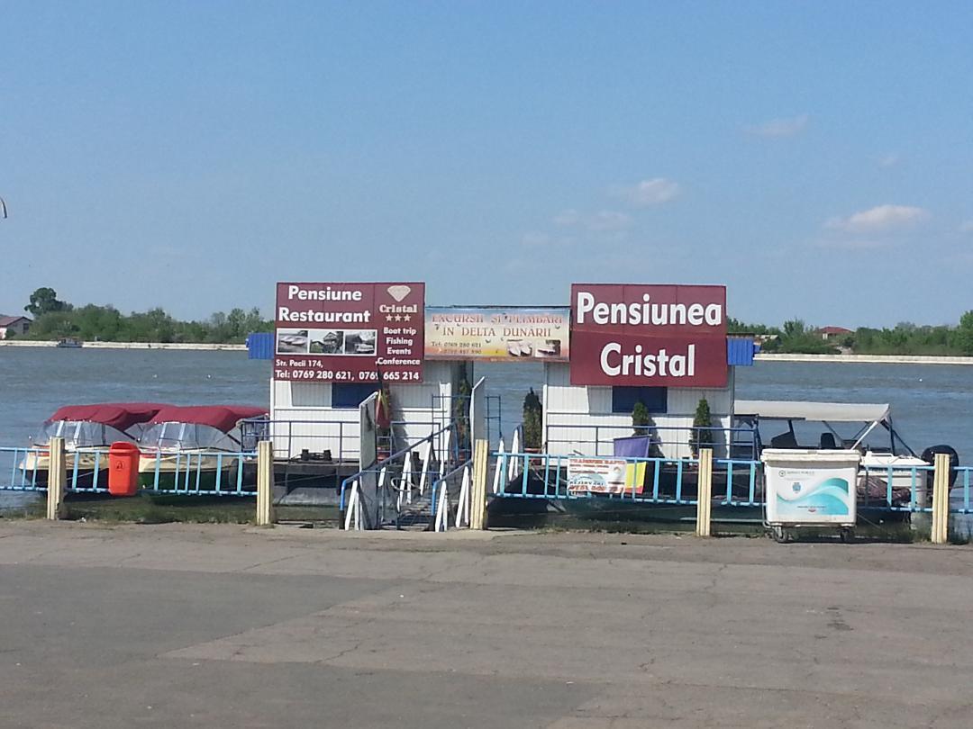 Pensiunea Cristal Tulcea Extérieur photo